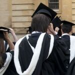 La Universidad de Oxford quiere cambiar el latín para hacerlo “inclusivo” y adaptarlo a las personas no binarias