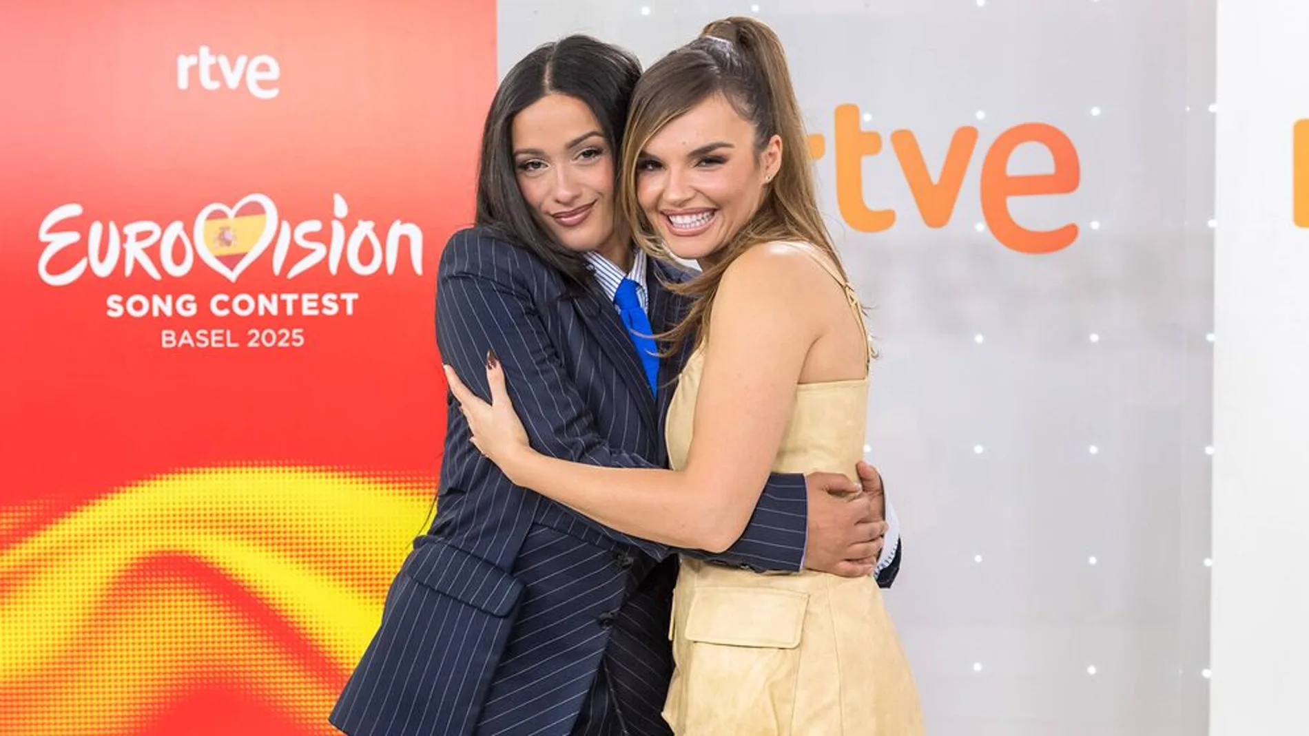 Chanel y Melody