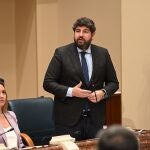 El presidente de la Comunidad, Fernando López Miras, en la sesión de control