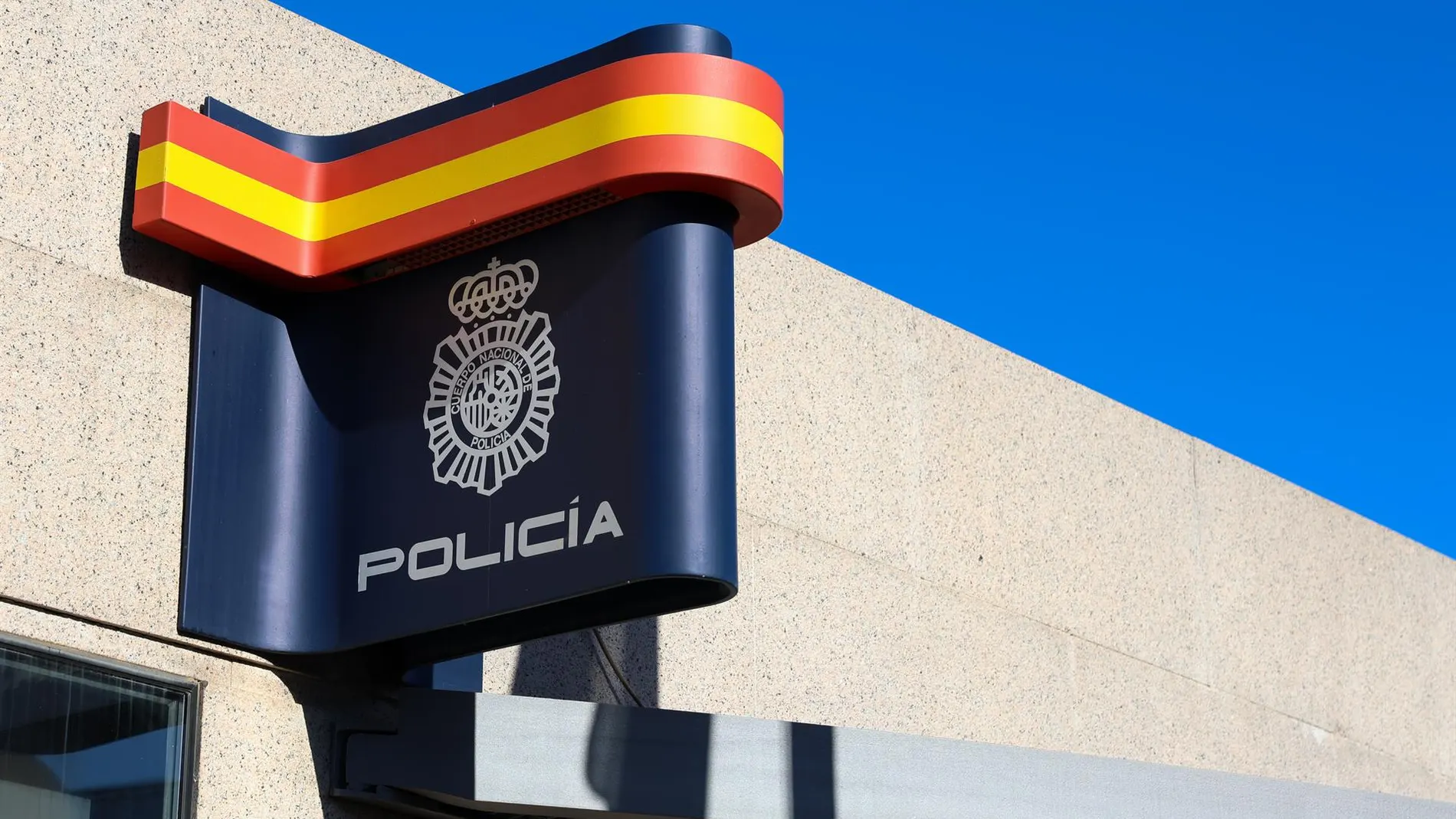 Sucesos.- Liberada la joven valenciana raptada en Logroño, con cuatro de sus familiares detenidos
