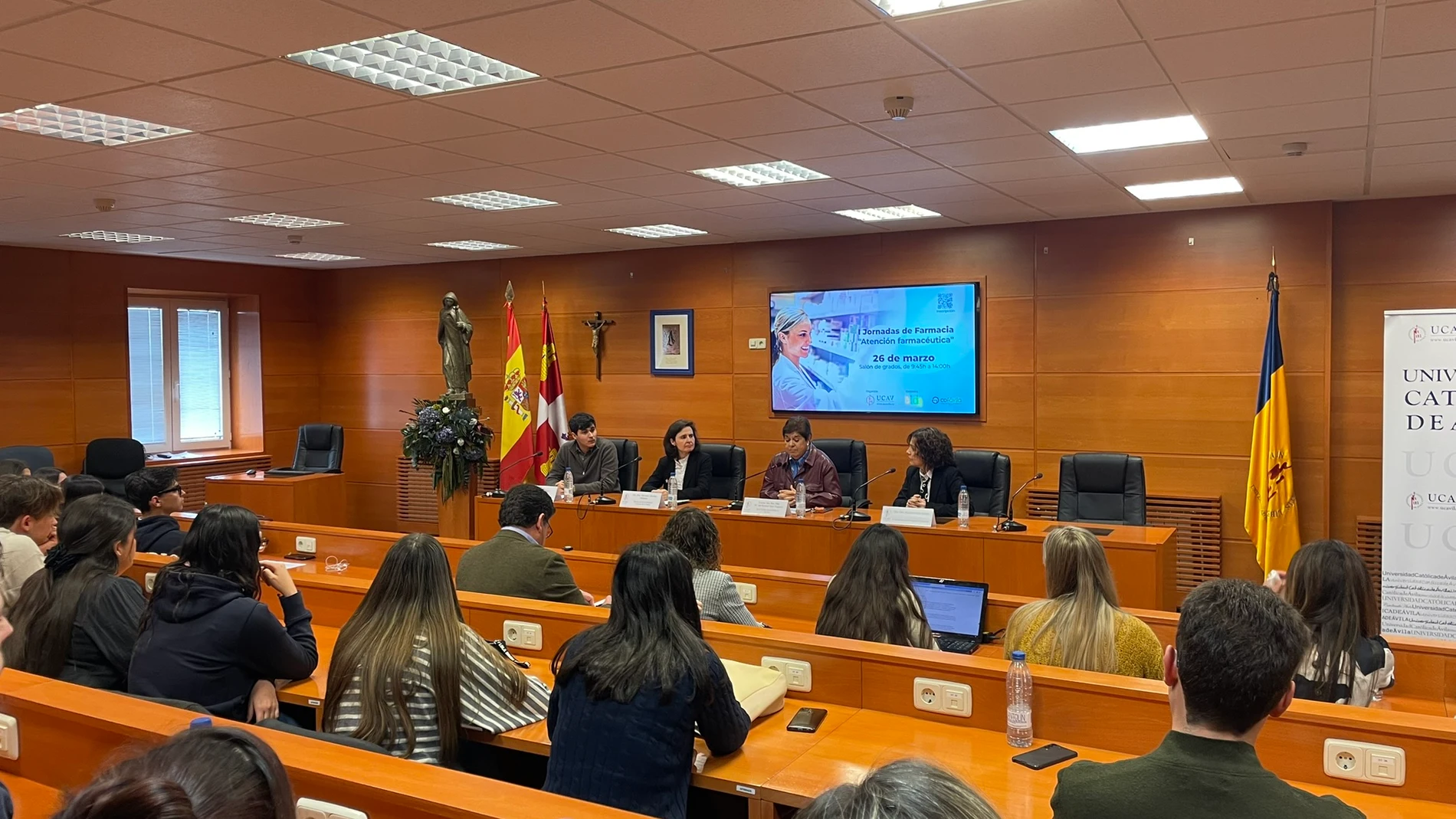 I Jornadas de Farmacia en la UCAV