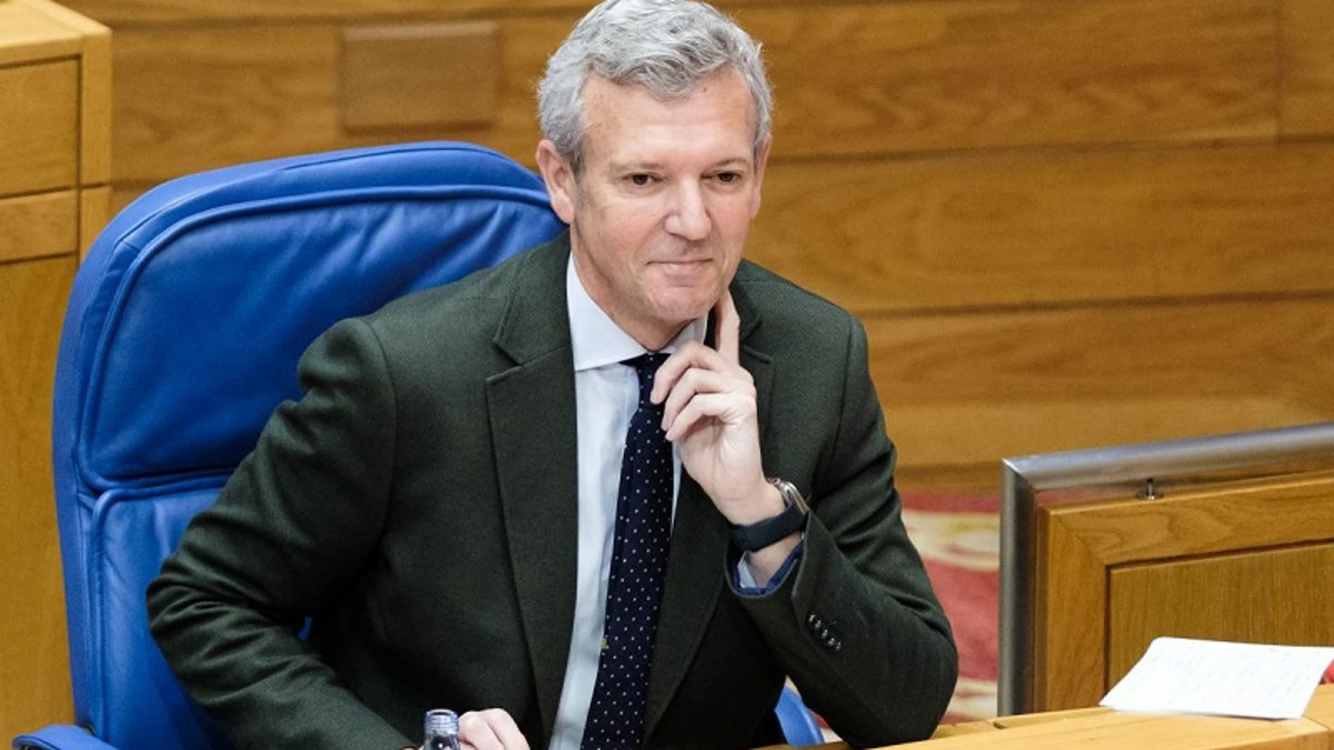 Rueda, hoy, en el Parlamento de Galicia.