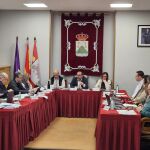 Pleno del Ayuntamiento de Tordesillas, presidido por el alcalde Miguel Ángel Oliveira, en el que se aprobaron los presupuestos