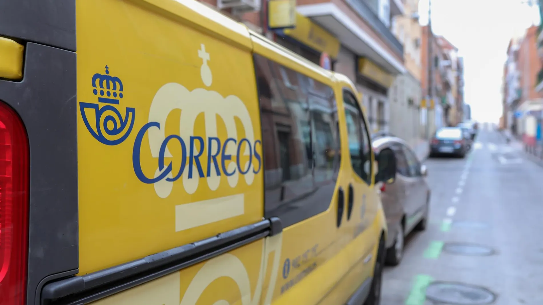 Sucesos.- Al banquillo un funcionario de Correos en Valladolid por simular las firmas de varios destinatarios de cartas