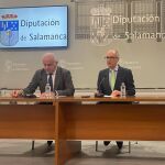 El presidente de la Diputación, Javier Iglesias, y el diputado de carreteras. Jesús María Ortiz