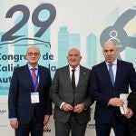 Inauguración del 29º Congreso de Calidad en la Automoción, en la que participan el director general de la Asociación Española para la Calidad, Avelino Brito; el viceconsejero de Economía y Competitividad, Carlos Martín Tobalina, y el alcalde de Valladolid, Jesús Julio Carnero