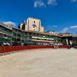 Renovadas las gradas de la plaza de toros a cargo del PIR