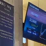 La Bolsa de Madrid cae un 1 % en respuesta a los nuevos aranceles al sector del automóvil