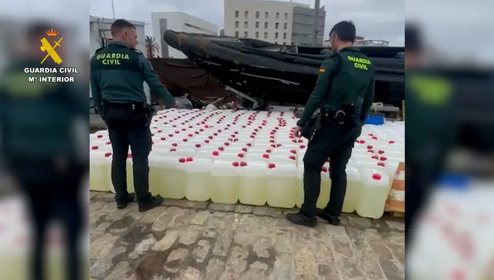 Huelva.- Sucesos.- Intervienen más de 5.500 litros de combustible para el abastecimiento de narcolanchas en Punta Umbría