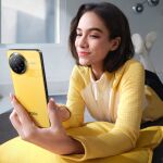 El nuevo POCO F7 Ultra en color amarillo