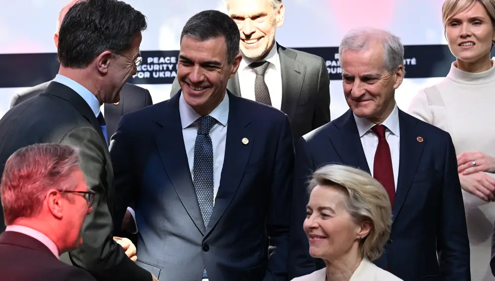 La cumbre de París busca consolidar el apoyo a Ucrania en la paz a largo plazo