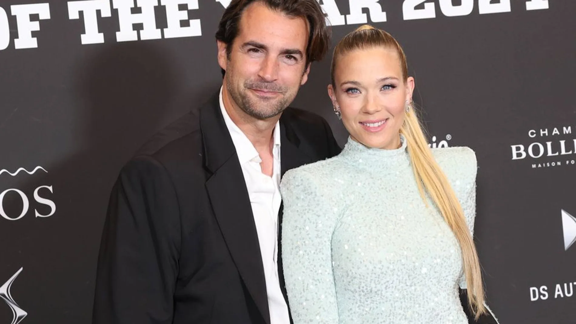 Álex Adróver y Patricia Montero