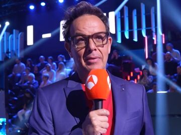 &Agrave;ngel Ll&agrave;cer se emociona la regresar al plat&oacute; de 'Tu cara me suena'