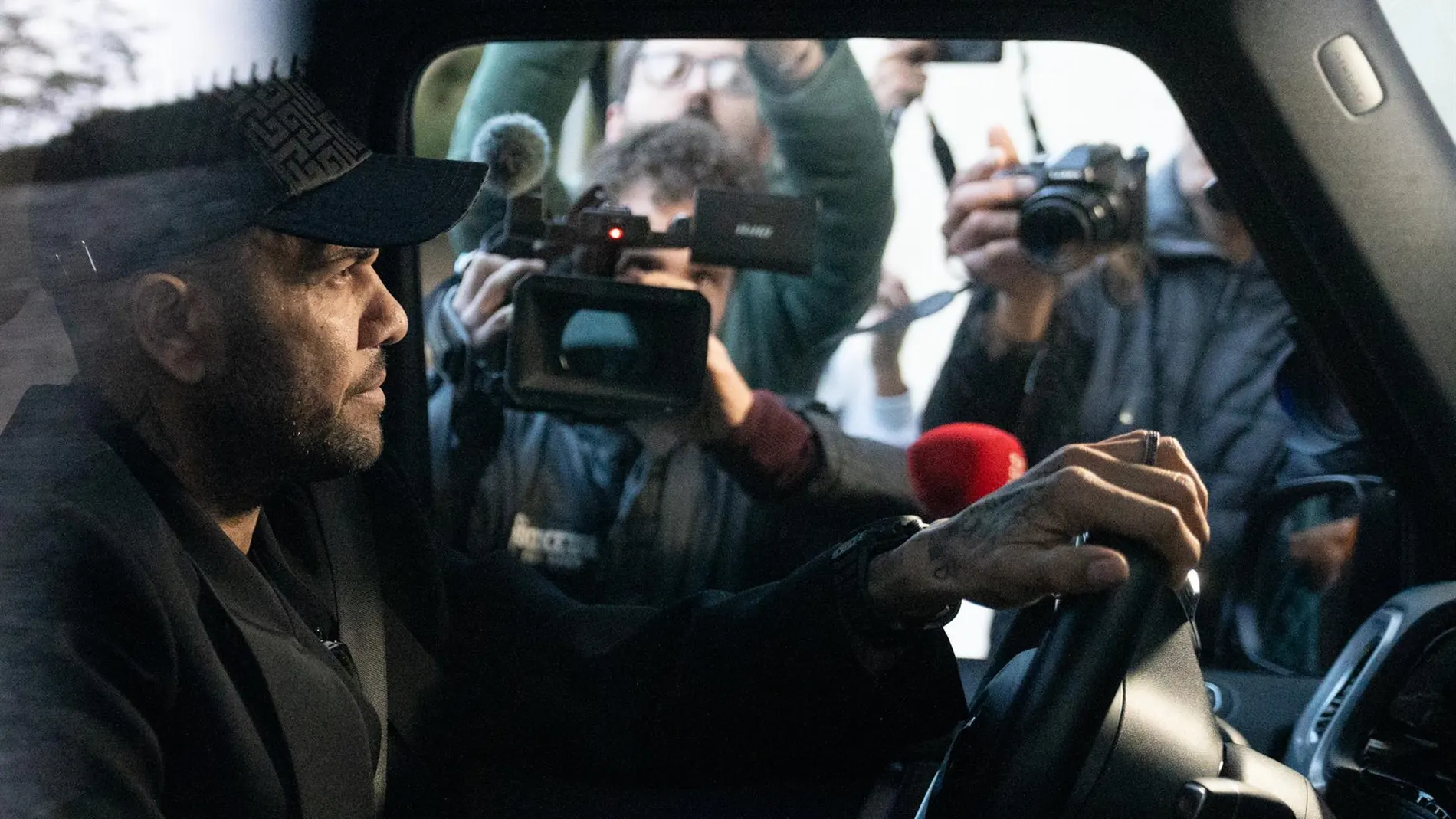 La abogada de Dani Alves dice que la sentencia absolutoria es "justa y valiente"