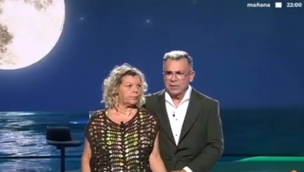 Terelu Campos sobre el nuevo rostro de Paola Olmedo: "No he visto a esta mujer en mi vida"