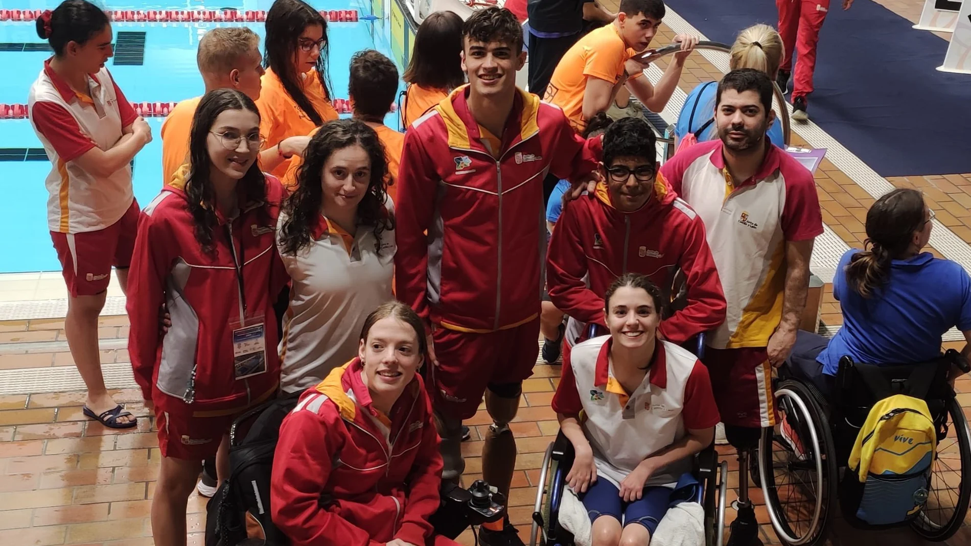 Selección de Castilla y León de natación que competirá en el Campeonato Nacional