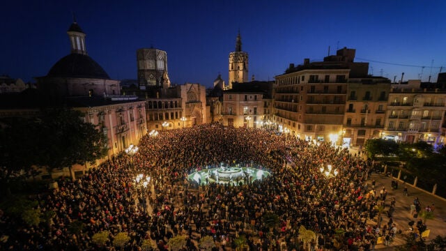 Sexta manifestación ciudadana con el lema 'Mazón dimissió'