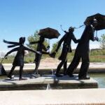 Monumento al cierzo en Zaragoza