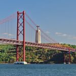 Puente 25 de abril