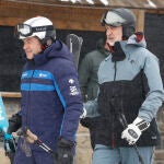 El rey Felipe VI esquía en Formigal