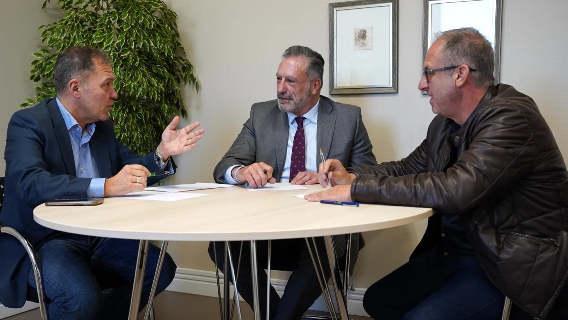 Los Colegios de Médicos de Ceuta y Melilla llevarán al Parlamento Europeo "la alarmante situación sanitaria" en las dos ciudades españolas del norte de África.REMITIDA / HANDOUT por COLEGIO MÉDICOFotografía remitida a medios de comunicación exclusivamente para ilustrar la noticia a la que hace referencia la imagen, y citando la procedencia de la imagen en la firma29/03/2025