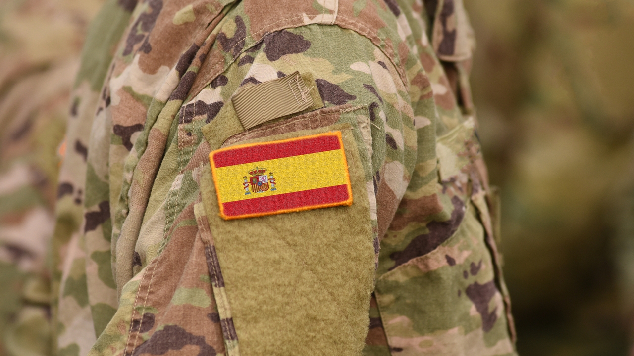 Militares denuncian tener que orinar bajo vigilancia en las pruebas analíticas