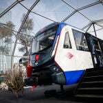 La Comunidad de Madrid inaugura una exposición con la maqueta a tamaño real de los nuevos trenes de Metro que circularán por la Línea 6.