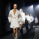 Desfile de Custo Barcelona en la 080 Barcelona Fashion.