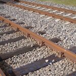 El curioso motivo por el que hay piedras pequeñas en las vías de los trenes: muy poca gente lo sabe