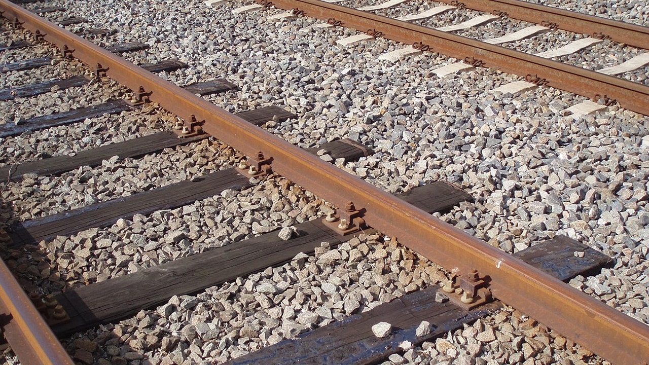 Detenidos tras robar toneladas de material para vías de tren en Huelva