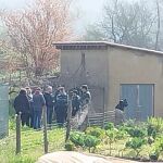 Un hombre se atrinchera con una garrafa de gasolina y amenaza con quemarse en Asturias