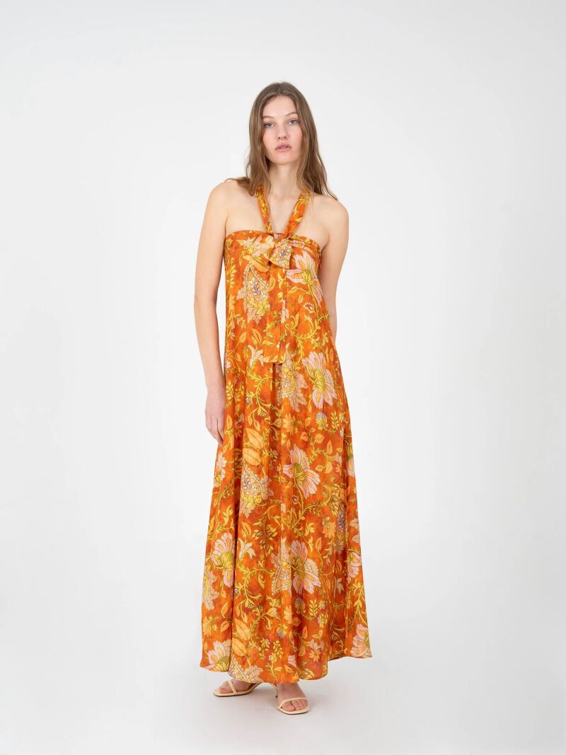 Vestido de estampado étnico.