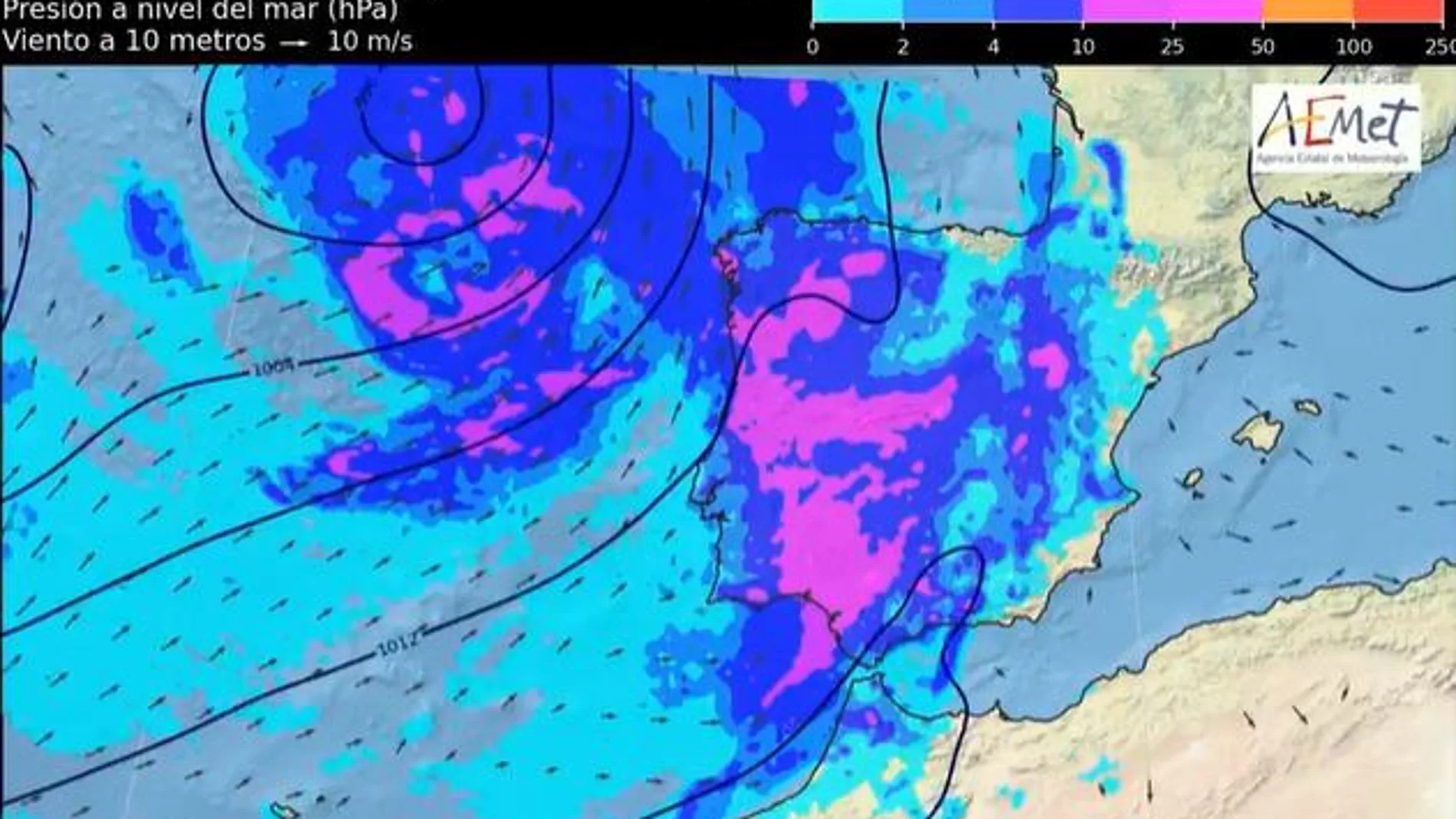 Chubascos generalizados; algunos de intensidad fuerte o muy fuerte y acompañados de tormenta.