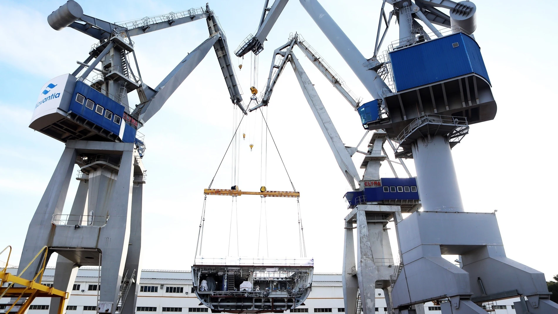 El astillero de Navantia en San Fernando (Cádiz) ha aumentado su carga de trabajo