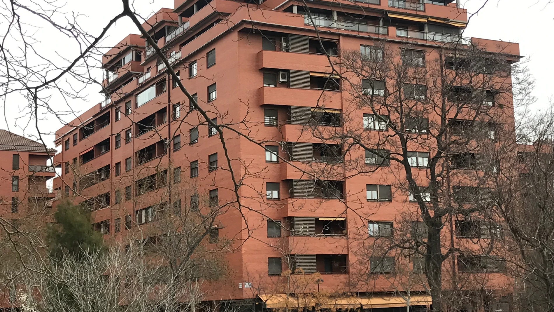 Bloque de viviendas de un edificio de ladrillo caravista EUROPA PRESS 31/03/2025