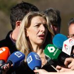 Yolanda Díaz exige al emérito explicaciones por su situación fiscal y ser ejemplar tras demandar a Revilla