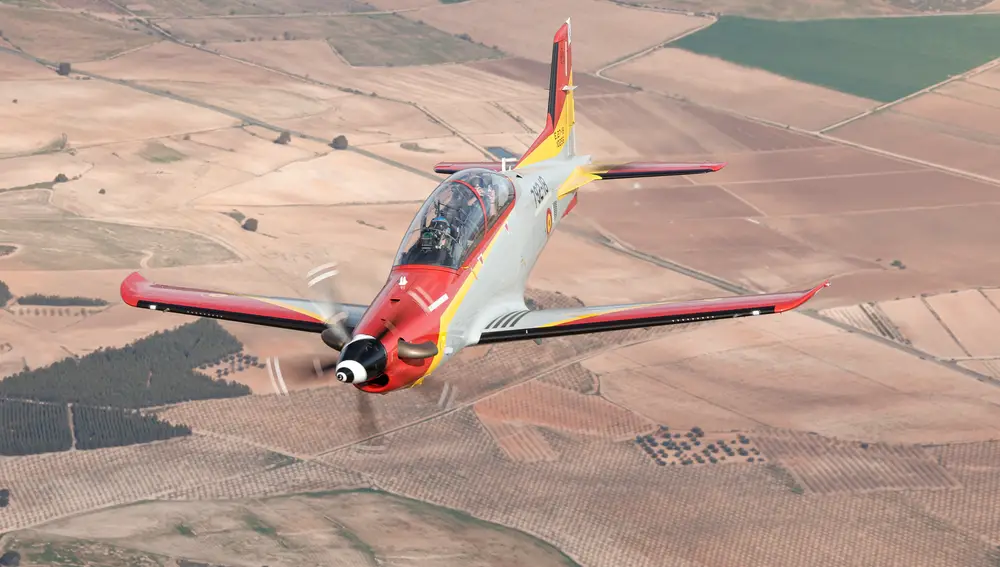 El "Pilatus PC-21" será el nuevo avión de la "Patrulla Águila"