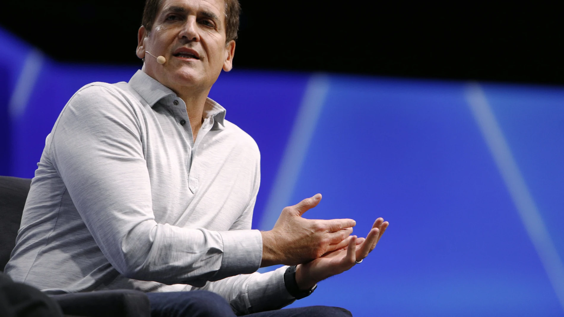 La vena visionaria de Mark Cuban le lleva a experimentar con la IA