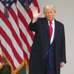 Economía/Bolsa.- El Ibex 35 amanece con una caída un 1,6%, tras el castigo de Trump a la UE con unos aranceles del 20%