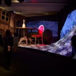 El espacio CaixaForum Madrid acoge “Los mundos de Alicia. Soñar el país de las maravillas” una exposición cent