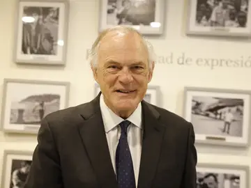 Pedro Piqueras en la presentación de su libro "Cuando ya nada es urgente" Pedro Piqueras en la presentación de su libro "Cuando ya nada es urgente"