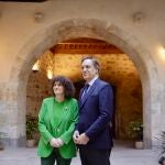 Los alcaldes de Salamanca y Santiago de Compostela, Carlos García Carbayo y Goretti Sanmartín, tras el taller de estas jornadas