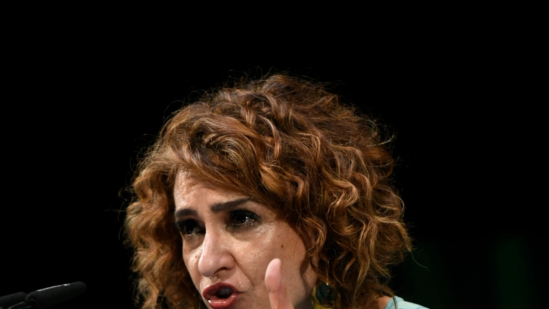 GRAFAND7648. VICAR(ALMERÍA), 04/04/2025.- La secretaria general del PSOE -A María Jesús Montero durante su intervención en el 15 congreso provincial de Almería celebrado en Vícar.EFE/Carlos Barba