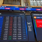 Las bolsas europeas y el Brent se desploman ante el recrudecimiento de la guerra comercial