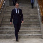 Carlos Cuerpo ofrece declaraciones tras la ronda de reuniones con los grupos parlamentarios en el Congreso