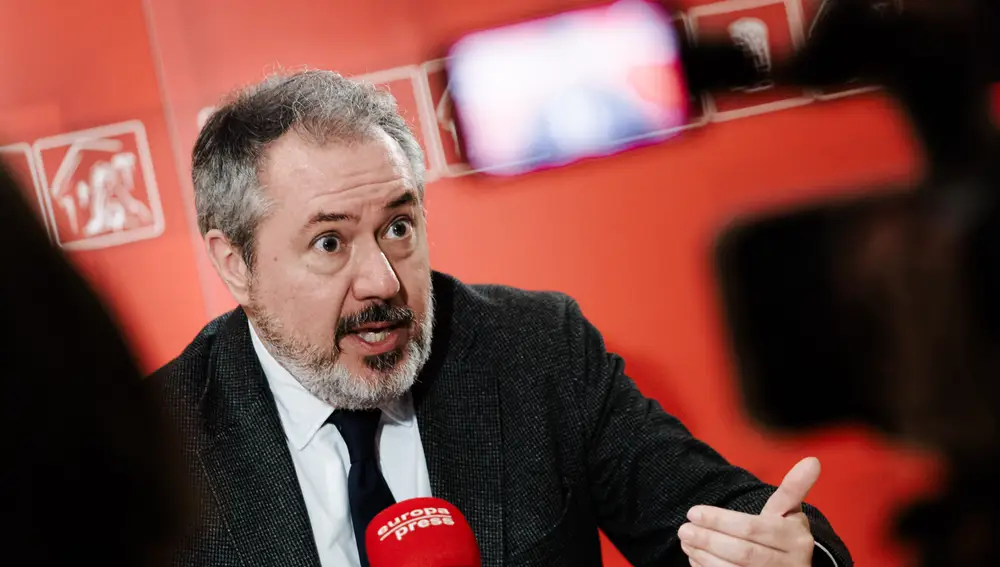 Entrevista al portavoz del PSOE en el Senado, Juan Espadas