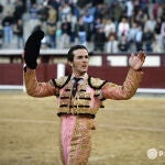 Andrades prende la tarde con entrega y un novillo que mereció mucho más