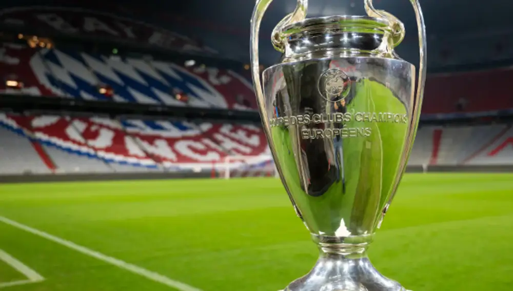La IA humilla al Real Madrid y corona al Barça en Champions