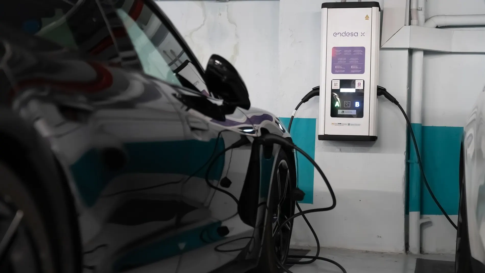 Economía/Motor.- (AMP) La automoción ve el mapa 'Reve' de puntos de recarga como un acelerador del mercado de eléctricos