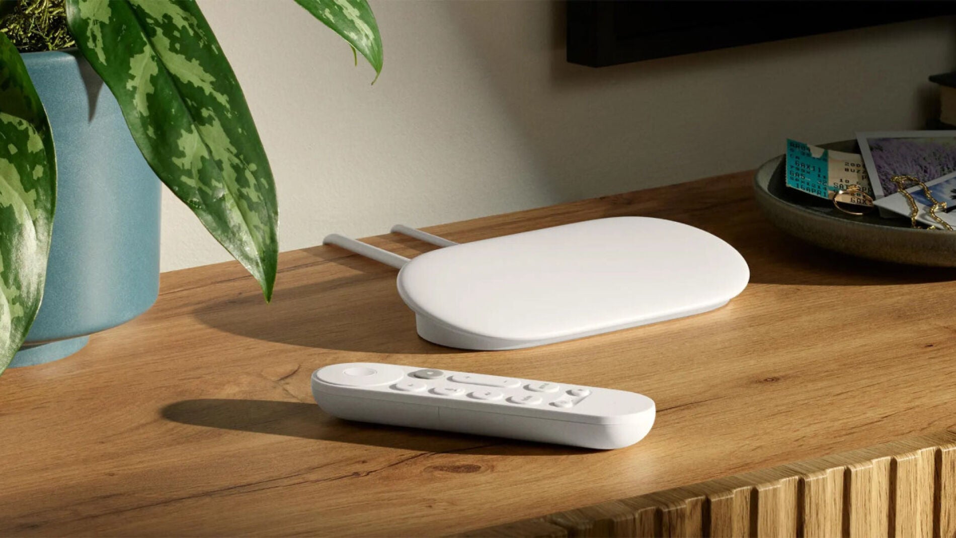 Este botón del mando de tu próximo Smart TV te permitirá ver cientos de ...